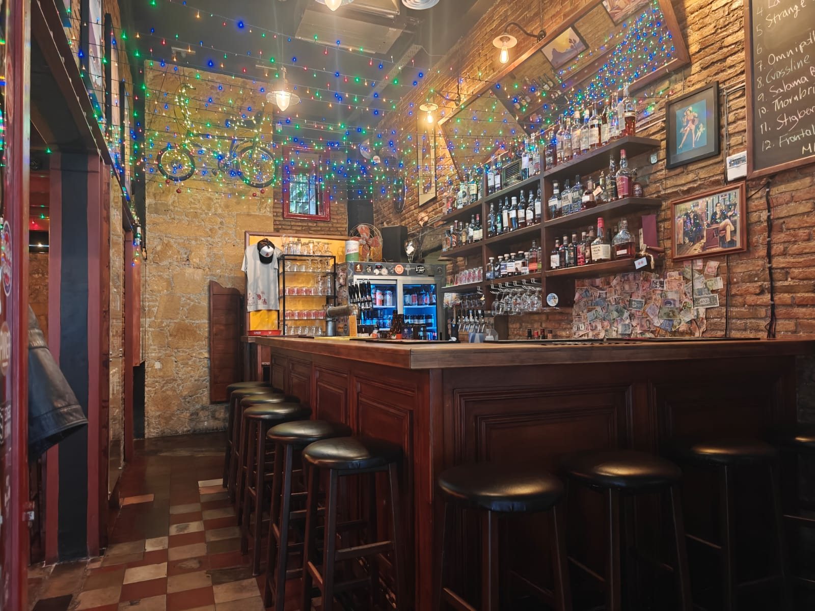 BrewFellas Beer Bar