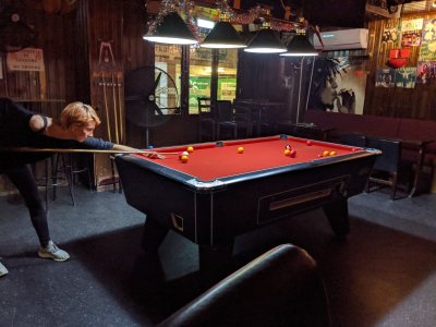 Hot Shots Music Bar