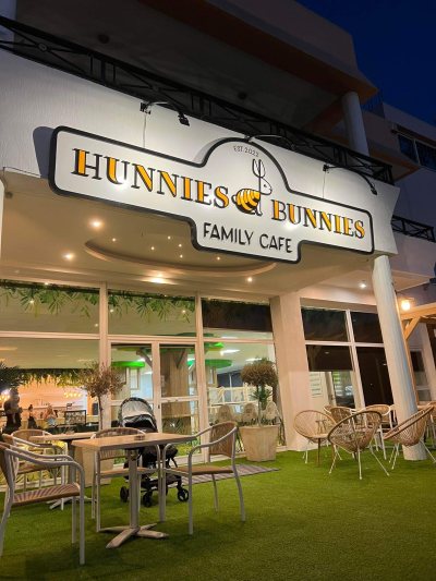 Hunnies & Bunnies cafe & playground