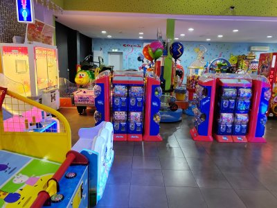 Cosmic World kid’s entertainment