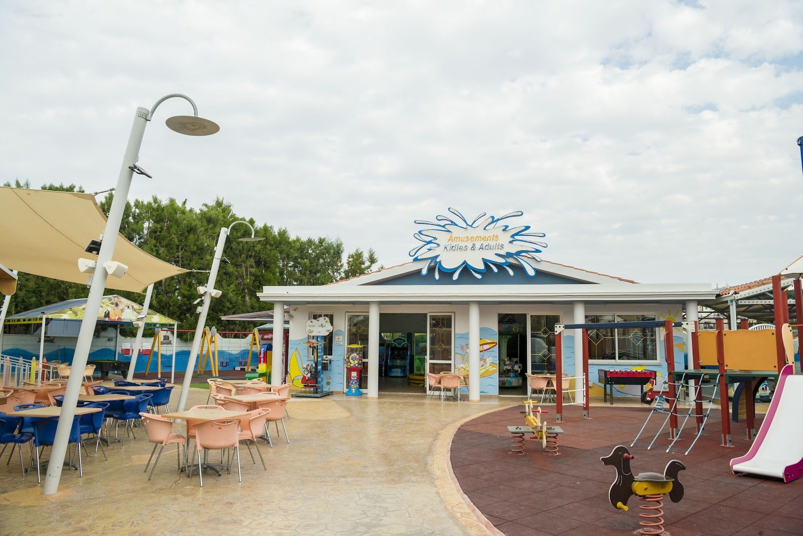 Ithaki Amusement park and MiniGolf