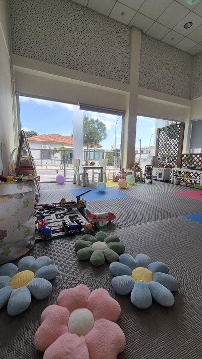 Cozy Corner kid's space and cafe
