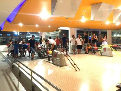 Play4all Bowling Center - Playground