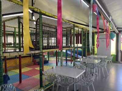 Play4all Bowling Center - Playground