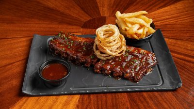 Chesters Bar & Restaurant
