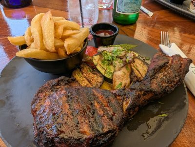 Chesters Bar & Restaurant