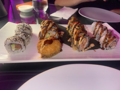Oshi Asian Restaurant