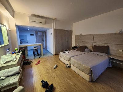 Pier Beach Hotel Apartments