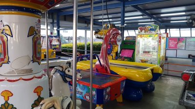 PAPAFiLiPOU Luna Park Latsia