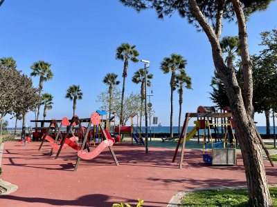 Molos Kid Playground