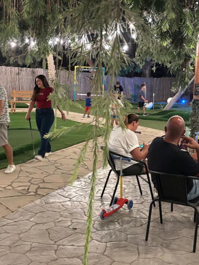 Putt Putt Mini Golf & Garden Bar