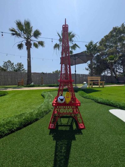 Putt Putt Mini Golf & Garden Bar