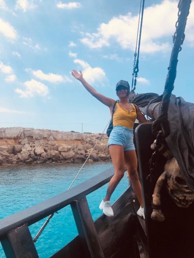 Fantasy boat Party