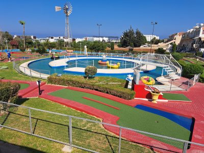 Star Leisure Mini Golf
