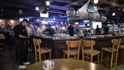 Love Boat Bar