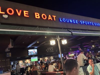 Love Boat Bar