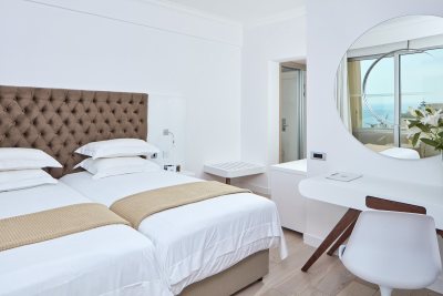 Grecian Park Hotel