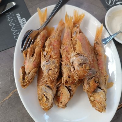 Pyxida Fish Tavern