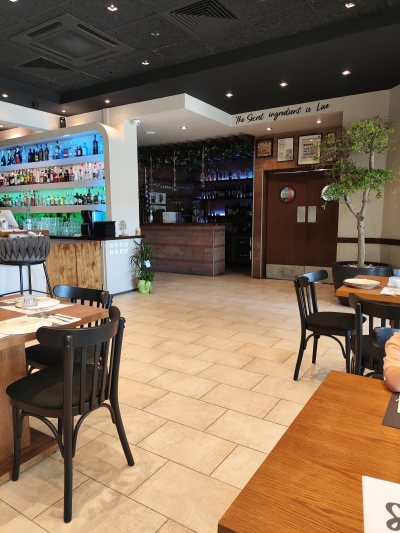 Kitchen Bar - Αγλαντζιά Venue