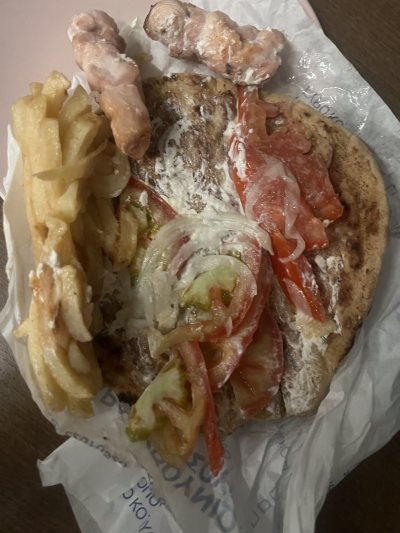 Σουβλιτζίδικο " Το Μαραθοβουνιώτικο σουβλάκι""