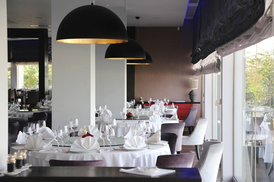 Mont Parnasse Asian Fusion Restaurant