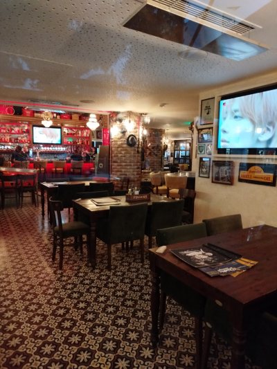Finders Bar & Grill