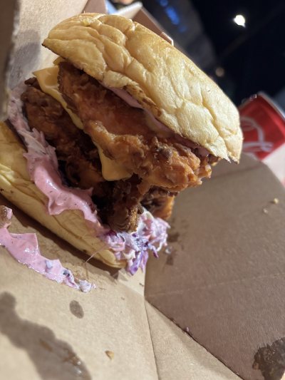 Ricky's Burgers & Shakes