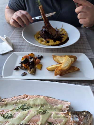Pine View Restaurant