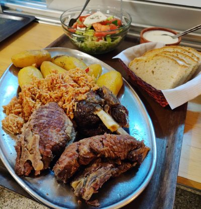 Souvlakia - Mezedes THOMAS
