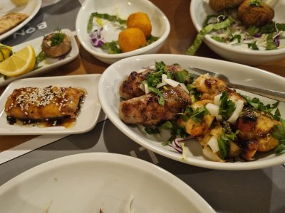Lichnari Traditional Charcoal Grill Taverna ! Ola sta karvouna!