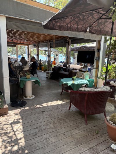 Riccos beach bar