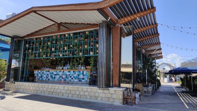 Molos Restaurant