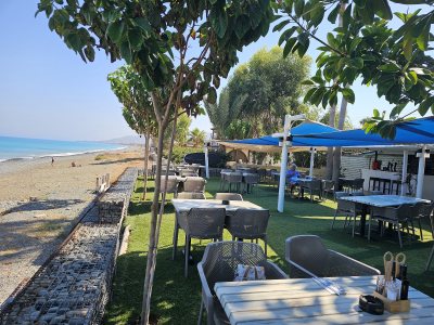Santa Barbara Resto & Beach Bar
