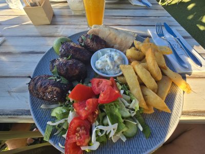 Santa Barbara Resto & Beach Bar
