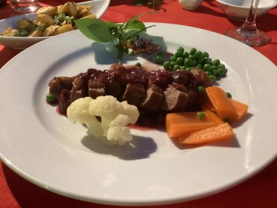 Les Amis Restaurant