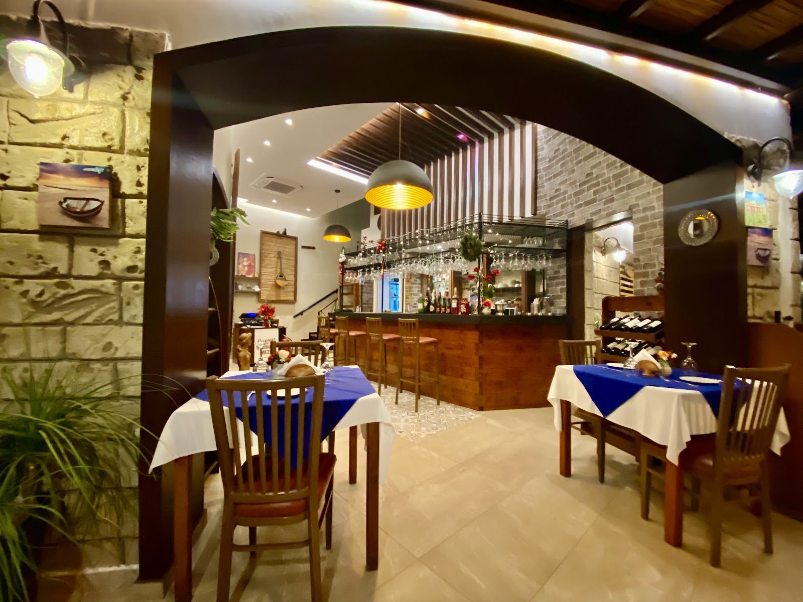 Phidias Tavern