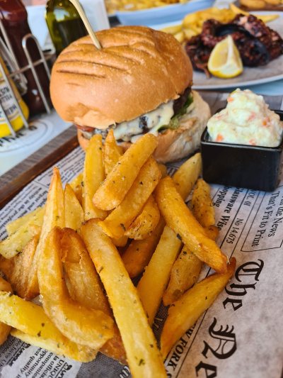 Phils Grill and Bar