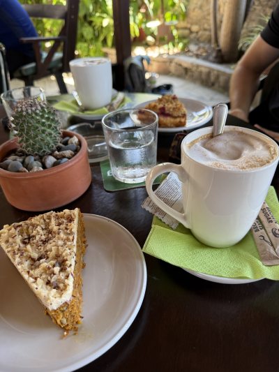 Art Cafe Kivotos 3000