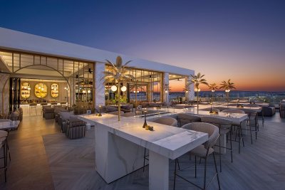 Glasshouse Lounge Restaurant