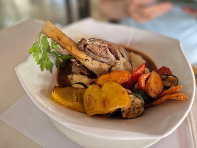 Dione Restaurant