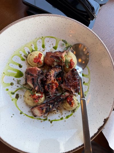 Noesis Restaurant & Lounge Bar