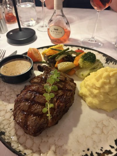 Faliros restaurant