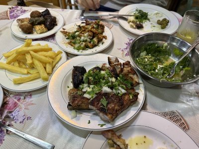 Ψησταριά η Δερύνεια (νέα Σαλαμίνα)