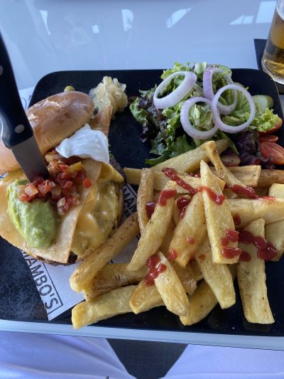 Mambo's Bar & Restaurant