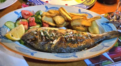 Di Capilla seaside stories by chef Louis Papageorgiou