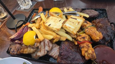 SONJA GRILL & WINE