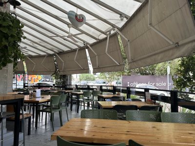 Bono Bar & Restaurant