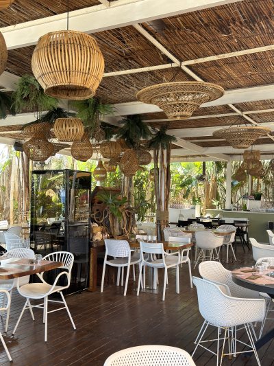 Montego - Beach Bar & Restaurant