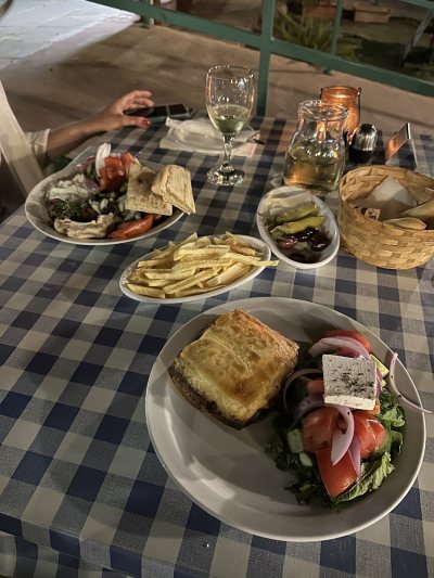 Kafkaros Tavern