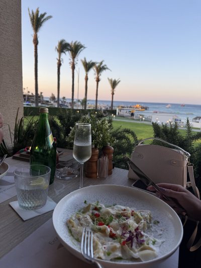 Yianna Marie Restaurant